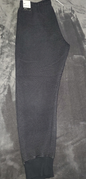 Brand new Nike tech pack - Picture 2 of 2